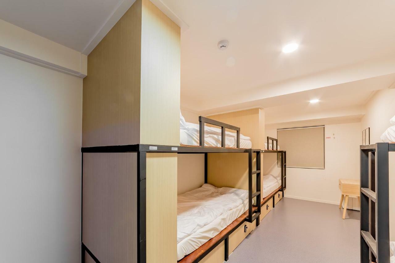 Guesthouse Dear Moon Μπουσάν Εξωτερικό φωτογραφία